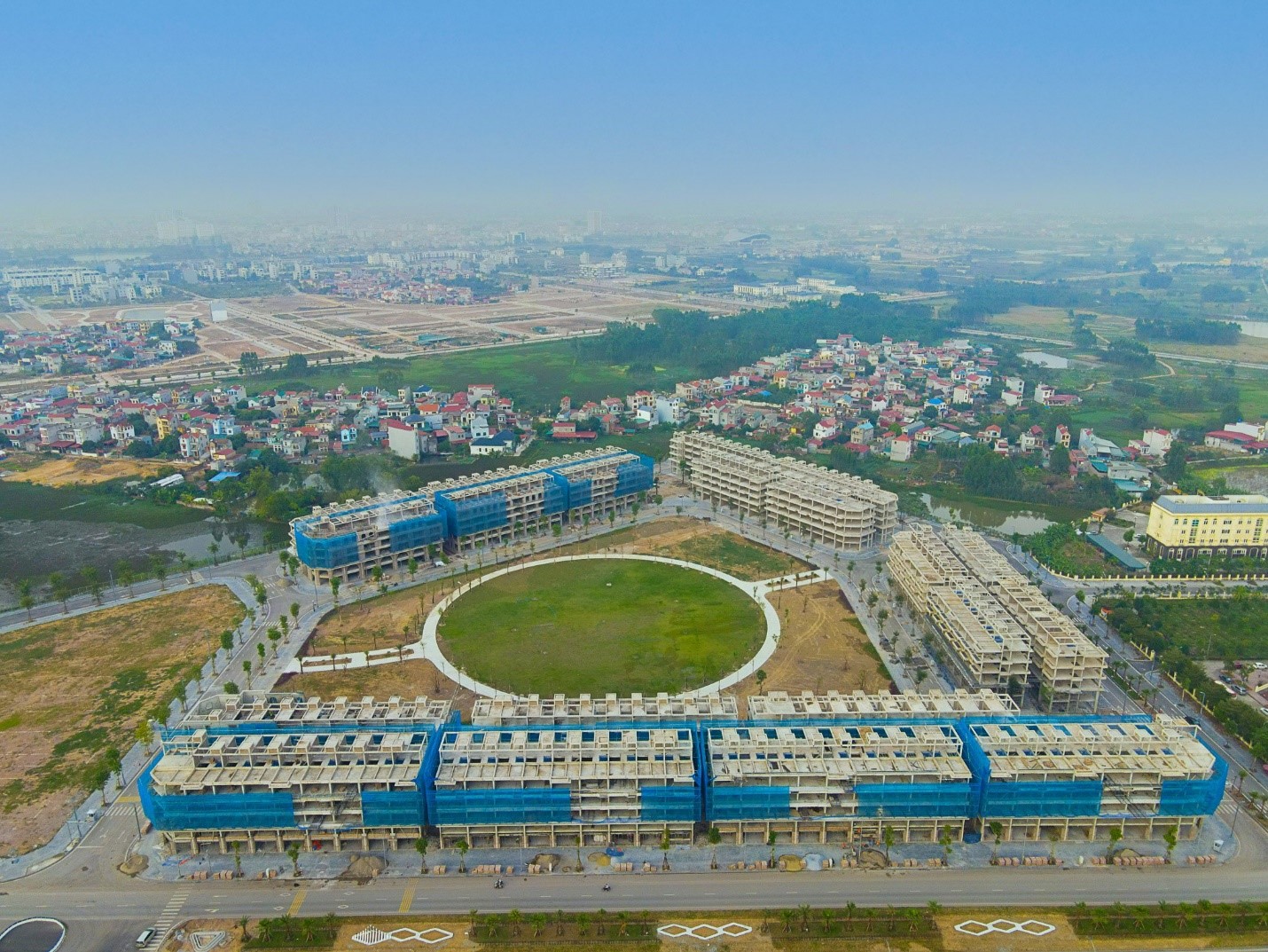tiến đột xây dựng royal mansion bắc giang